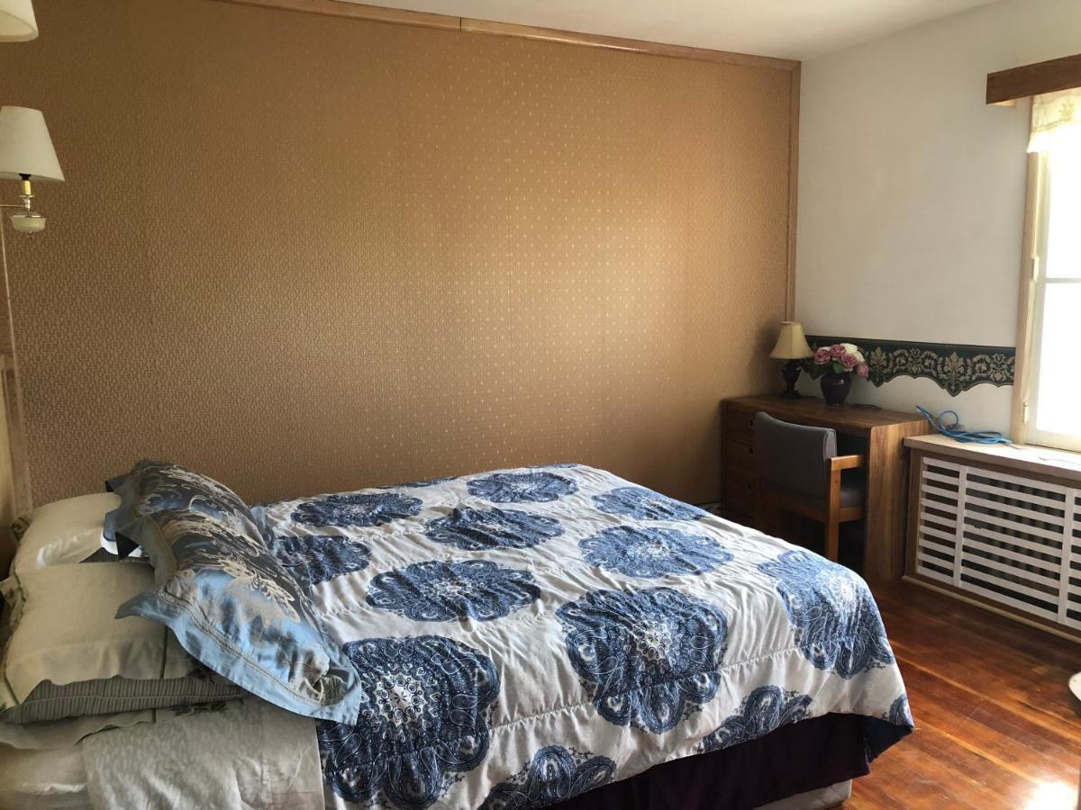 Heritage Place Hotel Gravelbourg 外观 照片