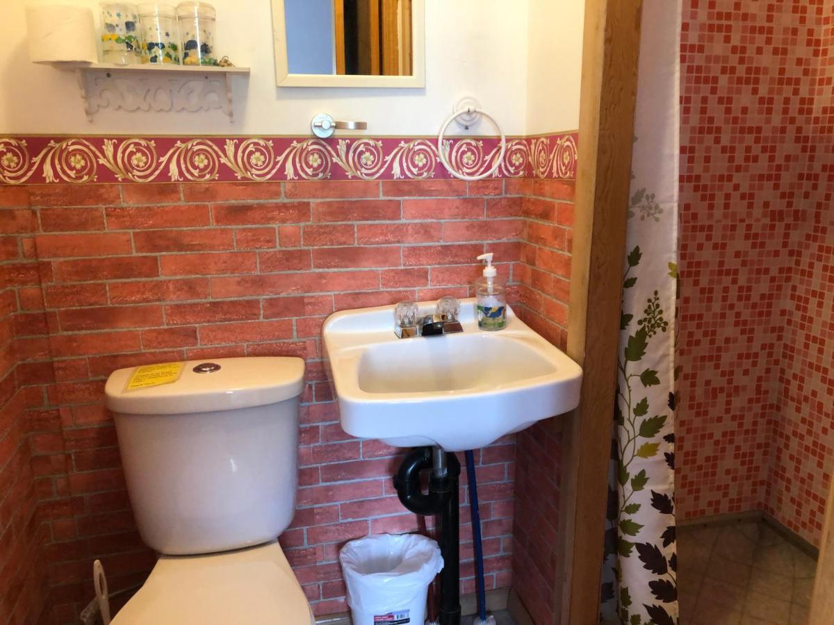 Heritage Place Hotel Gravelbourg 外观 照片