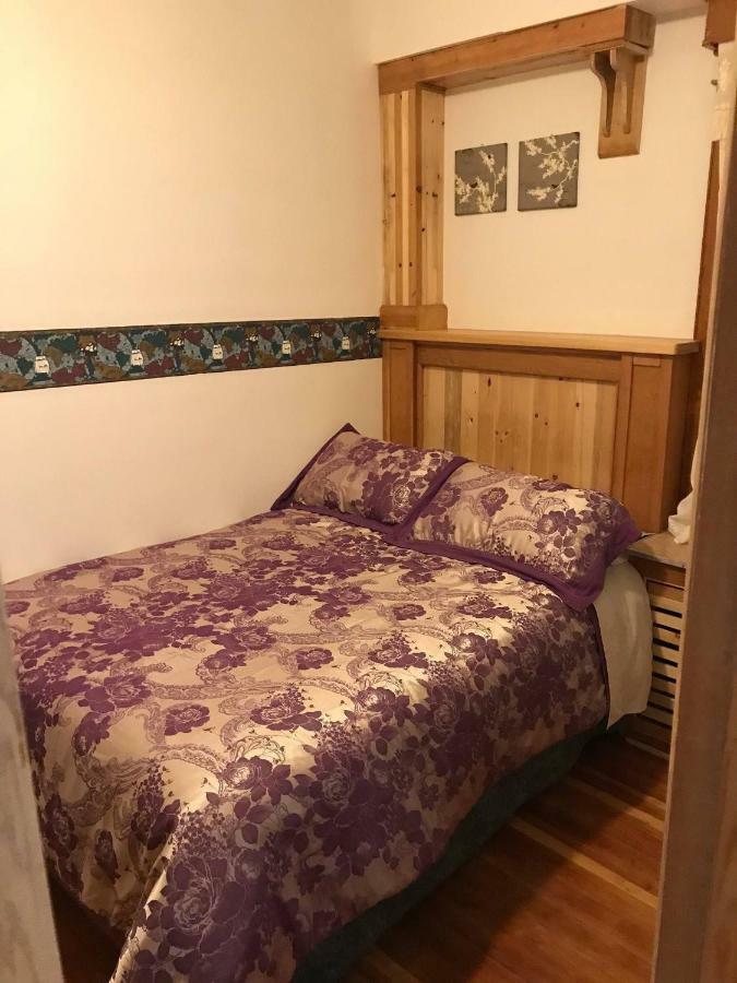 Heritage Place Hotel Gravelbourg 外观 照片